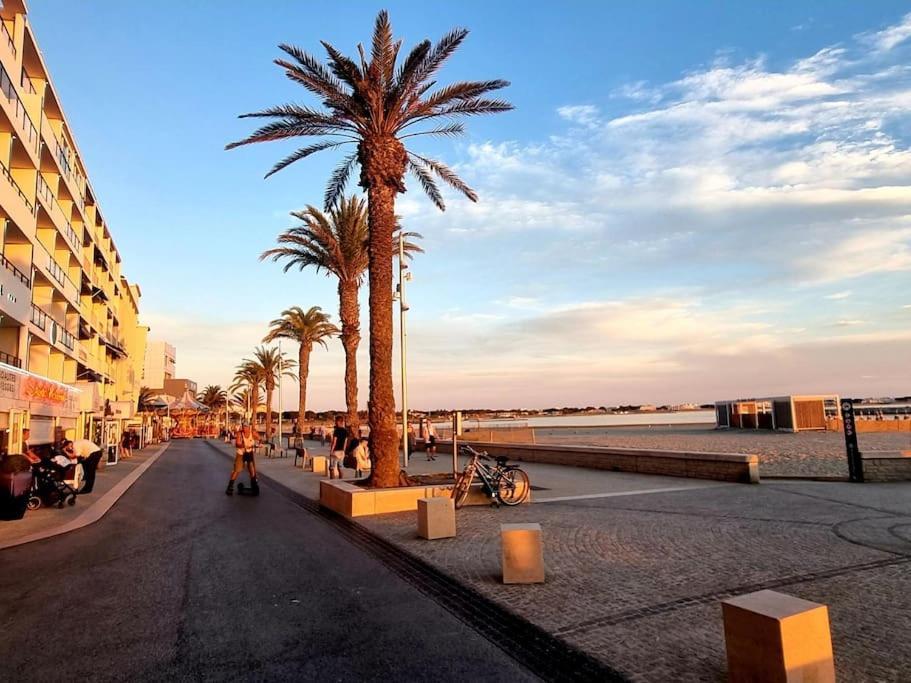 100 M De La Plage - Les Cigales De Mer - Studio Cabine - Parking Le Grau-du-Roi Zewnętrze zdjęcie