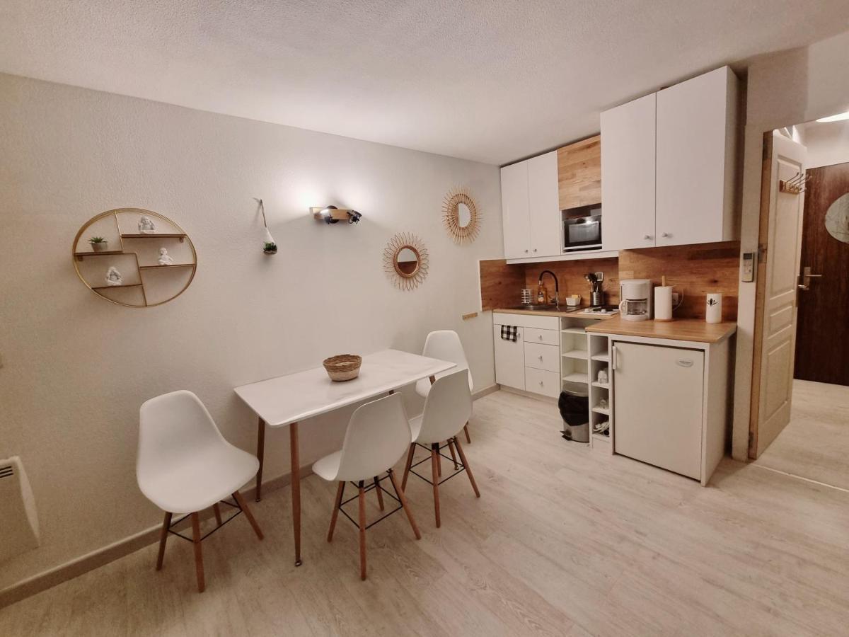 100 M De La Plage - Les Cigales De Mer - Studio Cabine - Parking Le Grau-du-Roi Zewnętrze zdjęcie