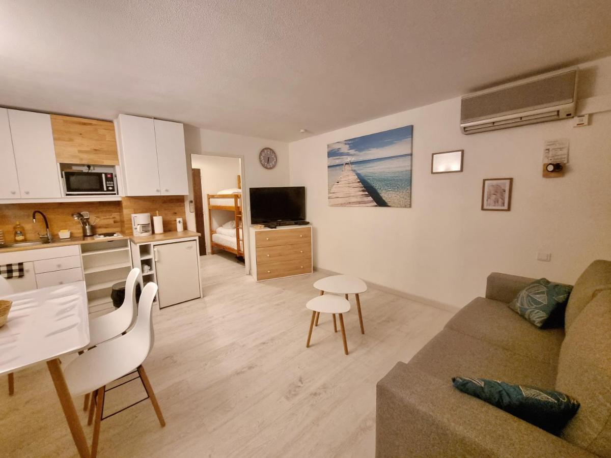 100 M De La Plage - Les Cigales De Mer - Studio Cabine - Parking Le Grau-du-Roi Zewnętrze zdjęcie